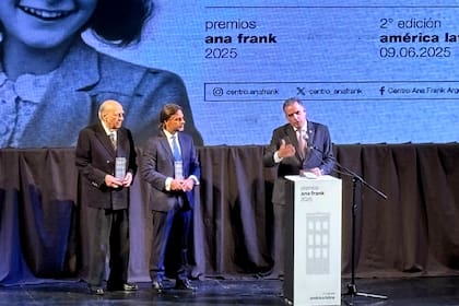 Los premios Ana Frank en el Teatro San Martín