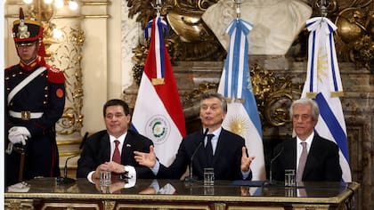 Los presidentes de los tres países presentaron la candidatura de cara al torneo del Centenario