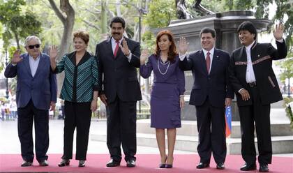 Los presidentes de Uruguay, Brasil, Venezuela, Argentina, Paraguay y Bolivia en la última cumbre del Mercosur, en Caracas