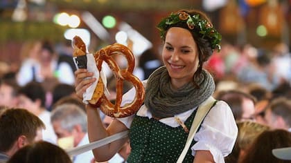 Los pretzel son parte infaltable del menú de la Oktoberfest