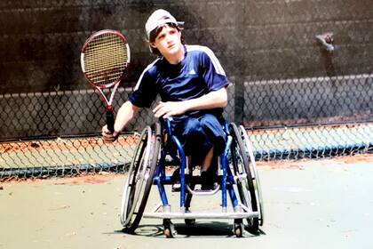 Los primeros intentos con la raqueta