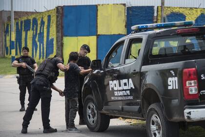 Los primeros meses de Perotti se vieron sacudidos por el aumento de la violencia