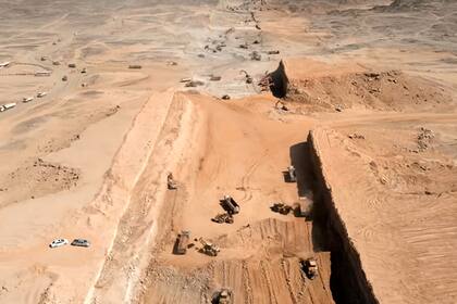 Los primeros movimientos de suelo