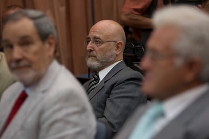 El exsecretario de Seguridad Enrique Mathov y el extitular de la Policía Federal Rubén Santos, ambos con condena firme