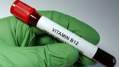 Una de las propiedades esenciales de la vitamina B12 es la creación de glóbulos rojos