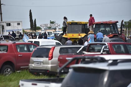 Hubo fuertes críticas por la usurpación
