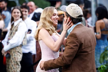 Los protagonistas de Jurassic World: Renace se prodigaron muchos mimos y palabras de admiración en el gran estreno de la nueva entrega de la saga iniciada por Steven Spielberg en 1993