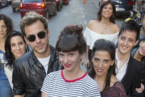 Las estrellas del musical argentino toman la calle Corrientes