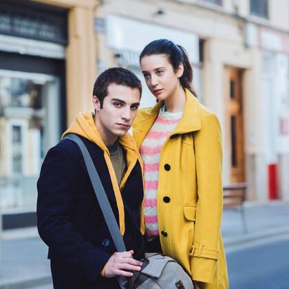 Los protagonistas son María Pedraza y Pol Monen, entre otras figuras