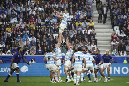 Los Pumas dominan casi todas las facetas del partido ante Samoa y se imponen con cierta comodidad