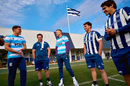 Los Pumas ensayaron en el predio de Talleres, que posee 13 canchas de impecable césped y dos de pasto sintético; Córdoba vuelve a recibir a la selección argentina al cabo de 11 años.