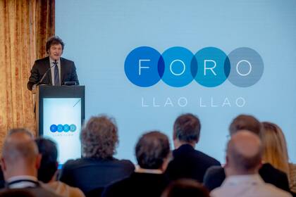 “Los que tienen el poder de sacar a la Argentina adelante, cambiando el futuro y creando riqueza, son los empresarios y los emprendedores, no un político”, dijo Milei