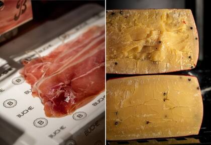 Los quesos madurados y los embutidos artesanales son parte de la selección de este almacén gourmet.