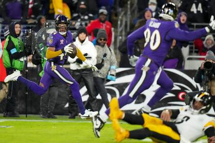 Los Ravens alcanzaron a los Steelers en la primera posición de la AFC Norte de la NFL (Archivo)