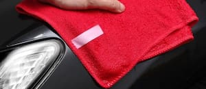 El sencillo truco para eliminar los rayones leves del auto