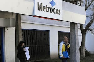 Dos pesos pesados se disputan el negocio del gas que vende YPF