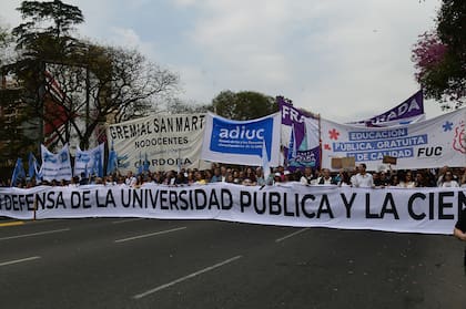Los rectores de las universidades nacionales de todo el país esperan una convocatoria similar a la de la marcha federal universitaria de abril de 2024