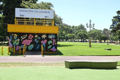 Los refugios no cuentan con atención médica; si una persona se siente mal debe contactarse con el 107 para solicitar atención