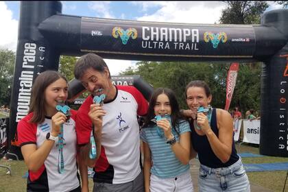 Los Reggiardo: la familia entera a los podios, Julia, Ezequiel, Rocío y Josefina