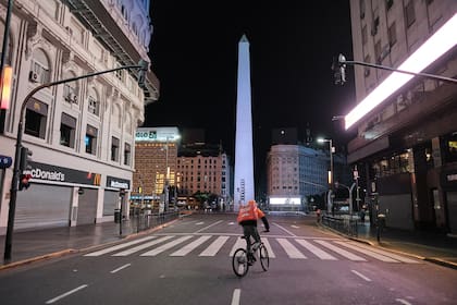 El delivery ganó adeptos, pero en muchos casos la base de la compra es alta.