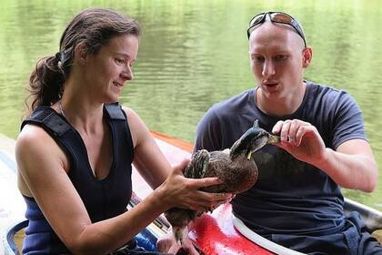 Los rescatistas intentaban atrapar al pato desde el mes de abril, pero se les escapaba volando