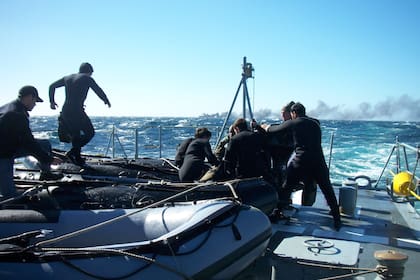 Los rescatistas trabajan a contrarreloj