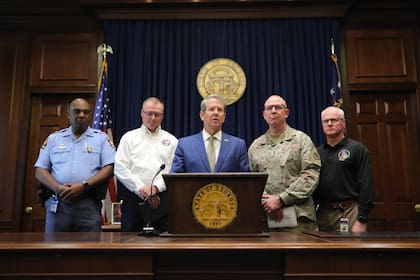 Los residentes de Georgia recibirán hasta US$500 como devolución de impuestos gracias a un superávit de mil millones de dólares, confirmó el gobernador Brian Kemp