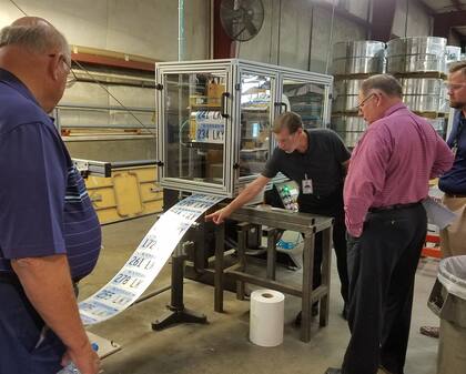 Los residentes de Kansas podrán votar por el nuevo diseño de sus matrículas