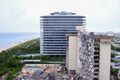 Los residentes del Champlain Towers South se quejaban de la construcción del cercano Eighty Seven Park Miami