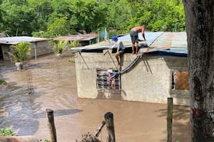 El potente huracán Beryl avanza hacia Jamaica y México: ya dejó muertos y destrucción en otras islas del Caribe