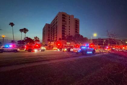 Los residentes se mostraron sorprendidos, aunque el edificio no llegó a derrumbarse