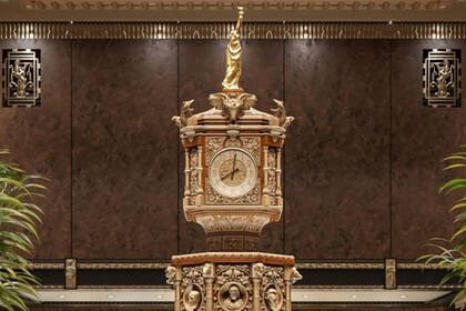 Los restauradores trabajaron para devolverle su esplendor a cada pieza del hotel