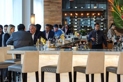 Los restaurantes neoyorquinos reimaginan el pavo y las guarniciones familiares con estilos que van del lujo clásico a la cocina vegana