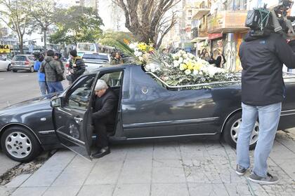 Los restos de Edgardo Mesa serán enterrados en el Cementerio Parque Jardín de Paz de Pilar