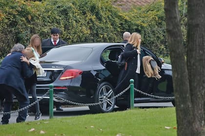 Los restos de Fernando de la Rúa llegan al cementerio de Pilar