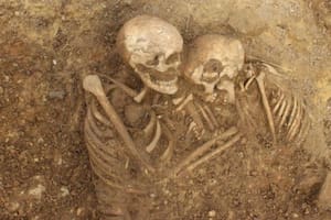 Arqueólogos hallaron restos de una aristócrata romana en Inglaterra