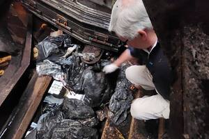 Descubren otros dos depósitos repletos de cadáveres en el cementerio municipal de La Plata