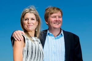 Los reyes de Holanda le imponen un estricto código de conducta a la prensa.