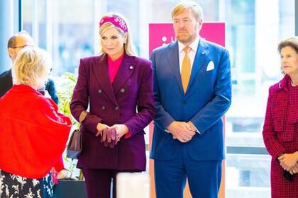 Los reyes de Holanda, Máxima y Guillermo, visitaron Suecia y el look de la monarca se robó todas las miradas