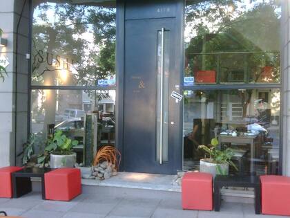 Los rolls tibios de Sakura son una perdición