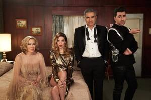 Schitt's Creek: la comedia ganadora del Emmy que es un gran triunfo familiar