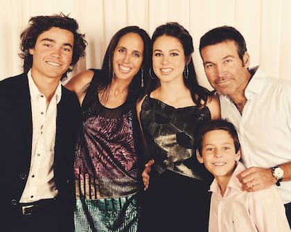 Los Ruiz Jorba hace unos años: El Torito, Julieta, Lourdes, Sebastián y Fausto