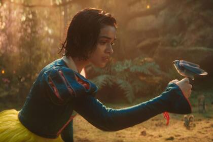 Los s cuestionaron el hecho de que una actriz con raíces latinas fuera elegida para interpretar a Blancanieves (Foto: Disney / IMDb)
