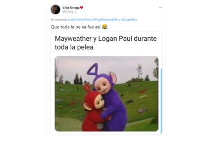 Los s se burlaron de los excesivos abrazos que hubo en el combate