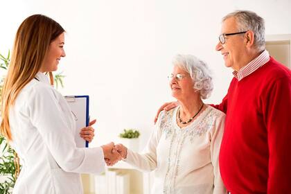 Los servicios médicos deben ser el gasto principal de personas en edad jubilatoria