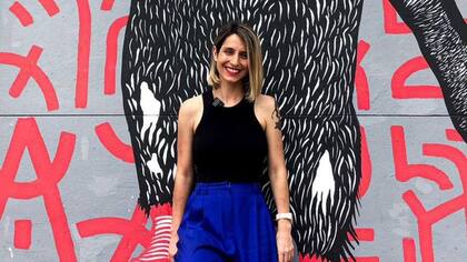 "Los ses y los argentinos nos relacionamos sentados alrededor de una mesa", dice Oriane Fléchaire