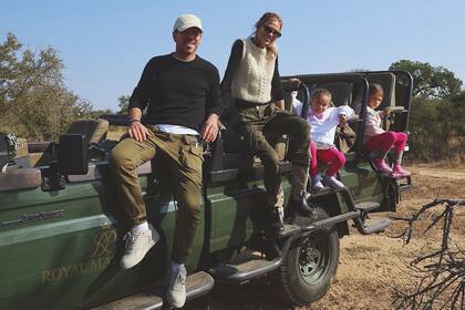 Los Simeone exploraron la majestuosa sabana africana con dos safaris diarios en el Parque Nacional Kruger.