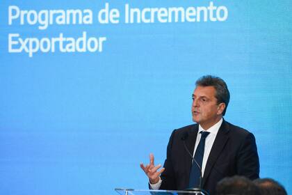 Los sindicatos pesqueros reclaman que los beneficios del dlar agro lleguen a los empleados.