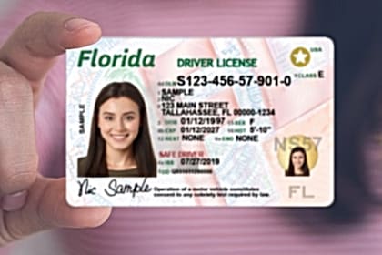 Los solicitantes de una licencia de conducir deben presentar documentación válida de TPS