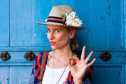 Los sombreros, uno de sus accesorios favoritos, no pueden faltar en sus looks